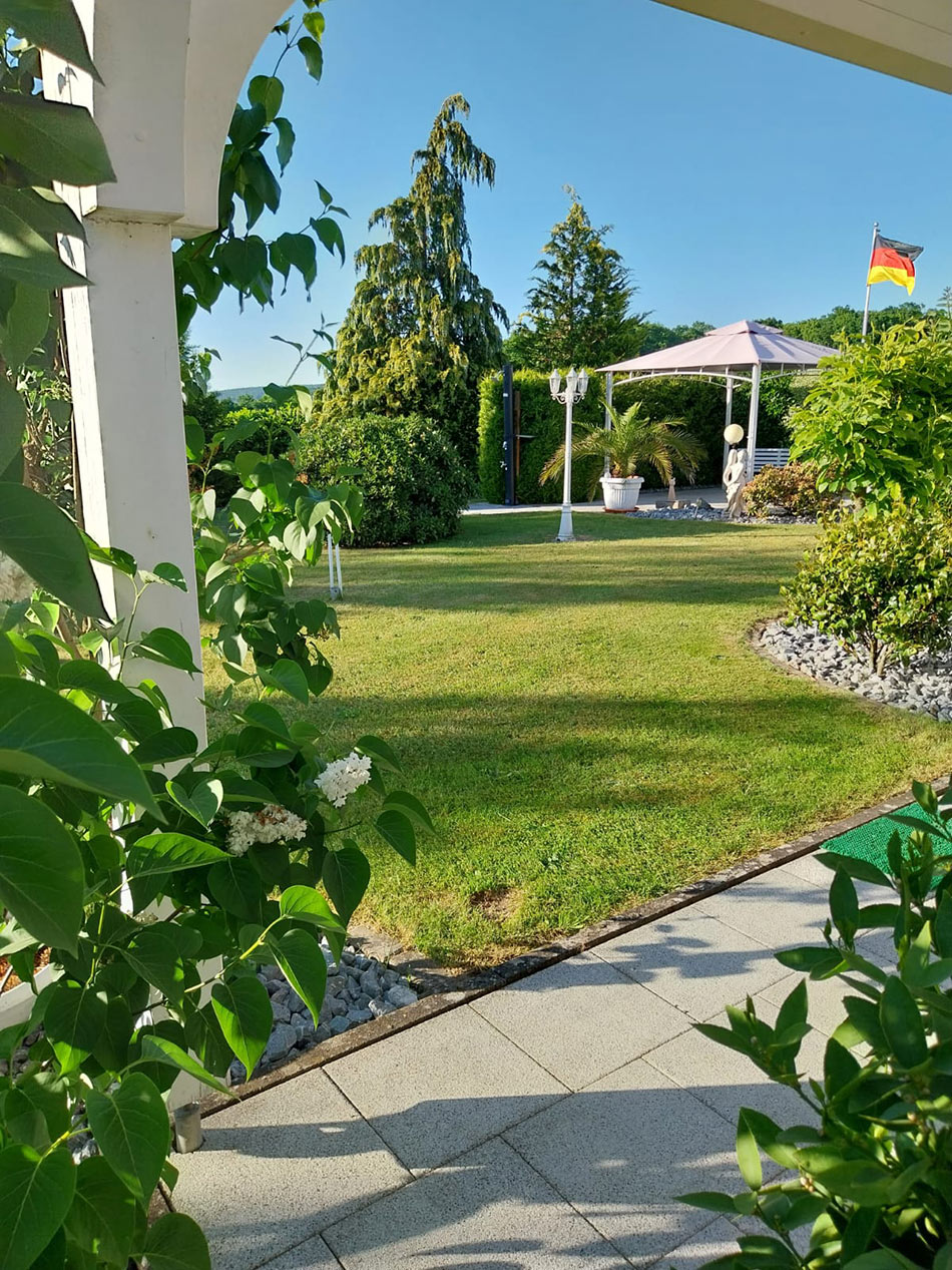 Garten Nitsch ist Ihr Helfer im Garten für Bad Kissingen.